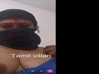 Tamil aunty tregon të saj i pabesueshëm trup duke kërcyer